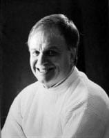 Tom  McKenzie